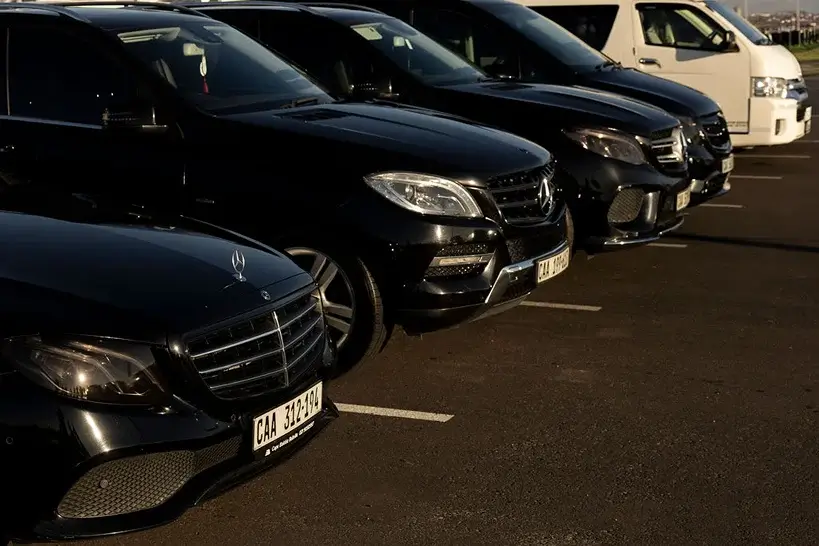 wolf shuttles luxury vehicles